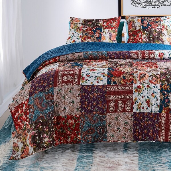 Riga 3 Piece Floral Print Fabric Full Queen Quilt Set, Multicolor