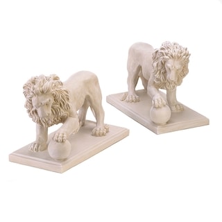 Elegant Outdoor Lion Sculptures