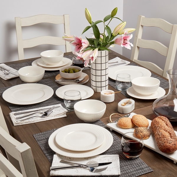 12pc Round dinnerware set