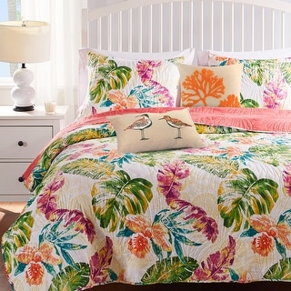 Greenland Home Fashions Tropics Oversized and Reversible Cotton Quilt and Pillow Sham Set