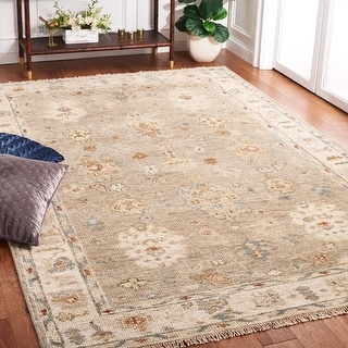SAFAVIEH Hand-Knotted Samarkand Humildad Traditional Wool Rug