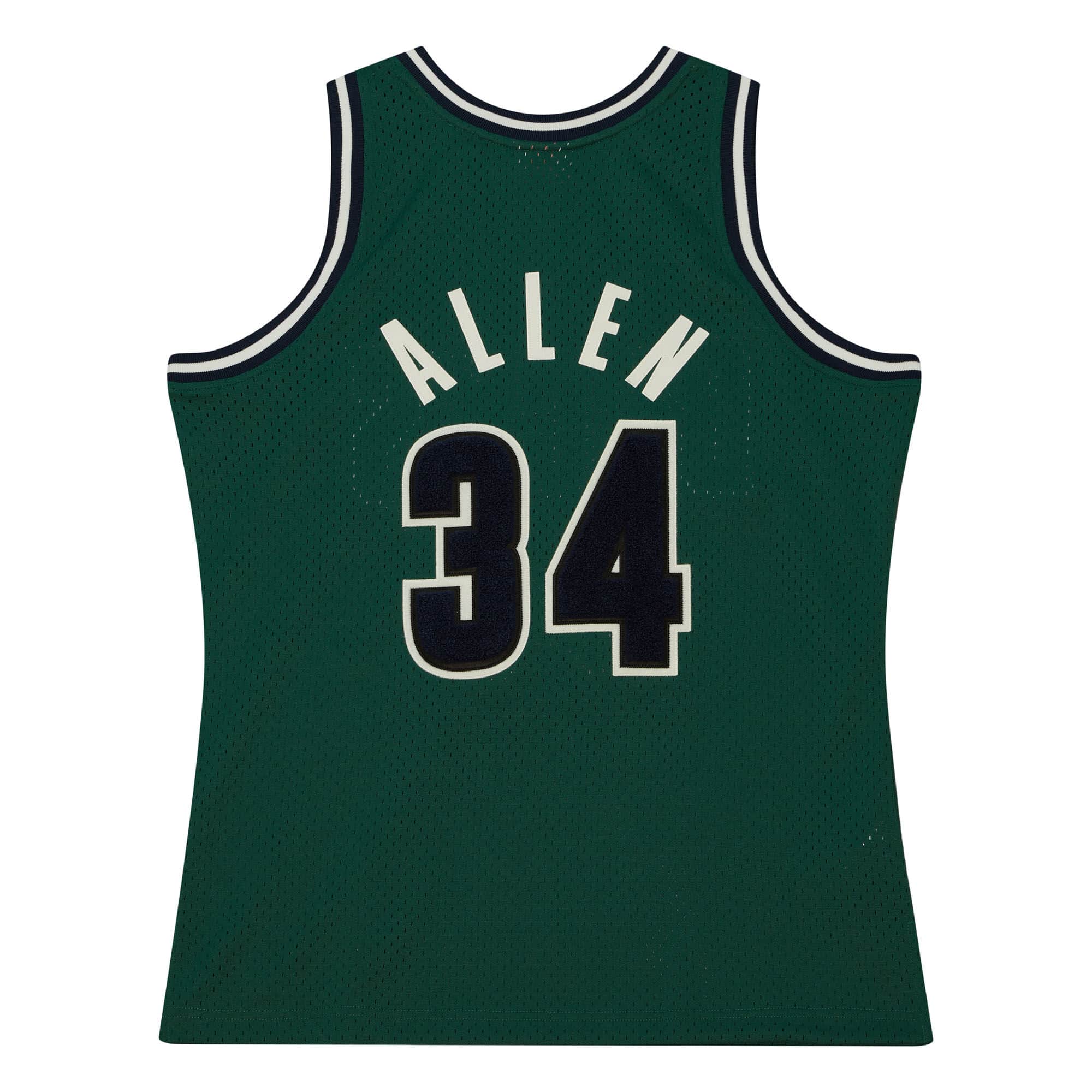 Off Court Chenille Swingman Ray Allen Milwaukee Bucks 2000-01 Jersey