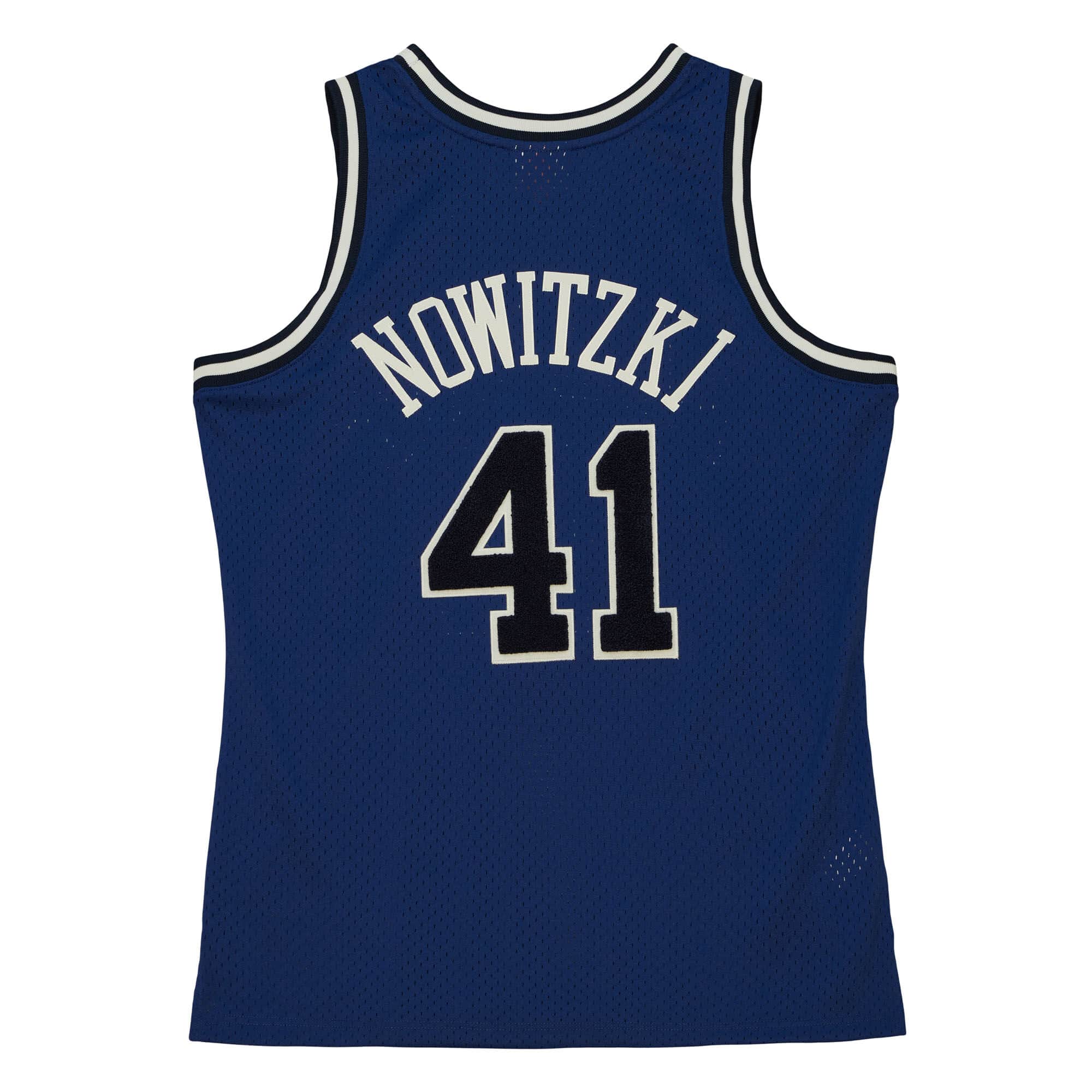 Off Court Chenille Swingman Dirk Nowitzki Dallas Mavericks 1998-99 Jersey