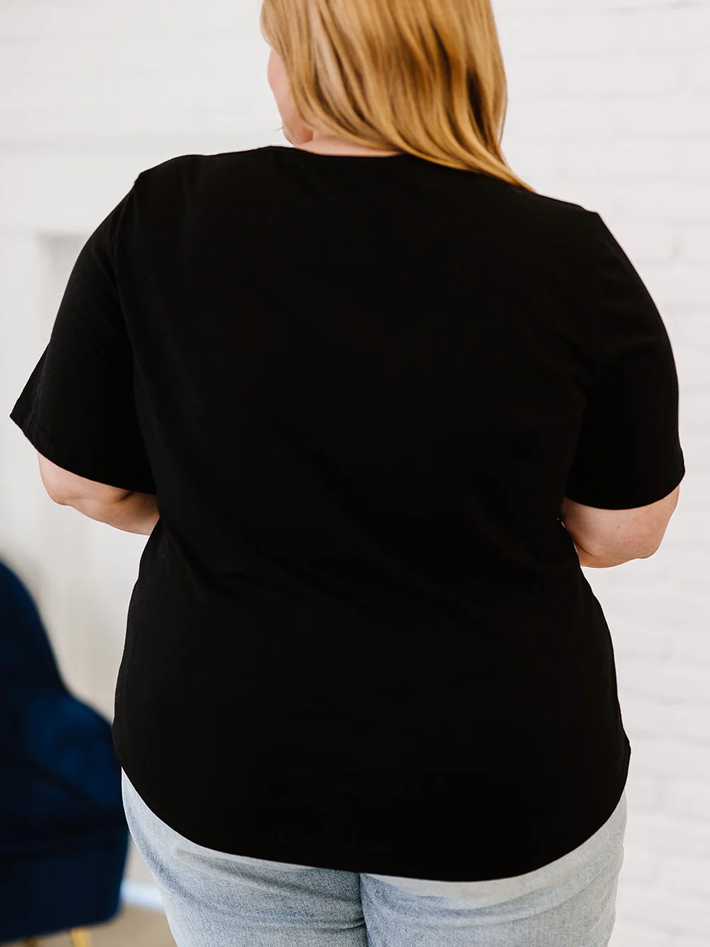 Chic Black Floral Striped Plus Size Short Sleeve Top