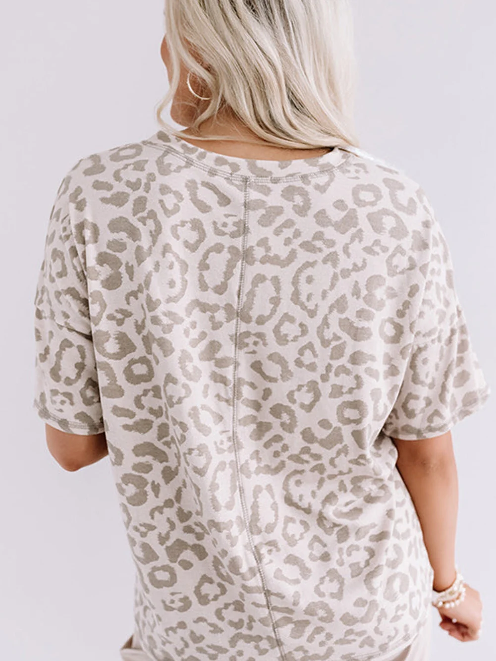 Brown Leopard Print V Neck Plus Size T Shirt