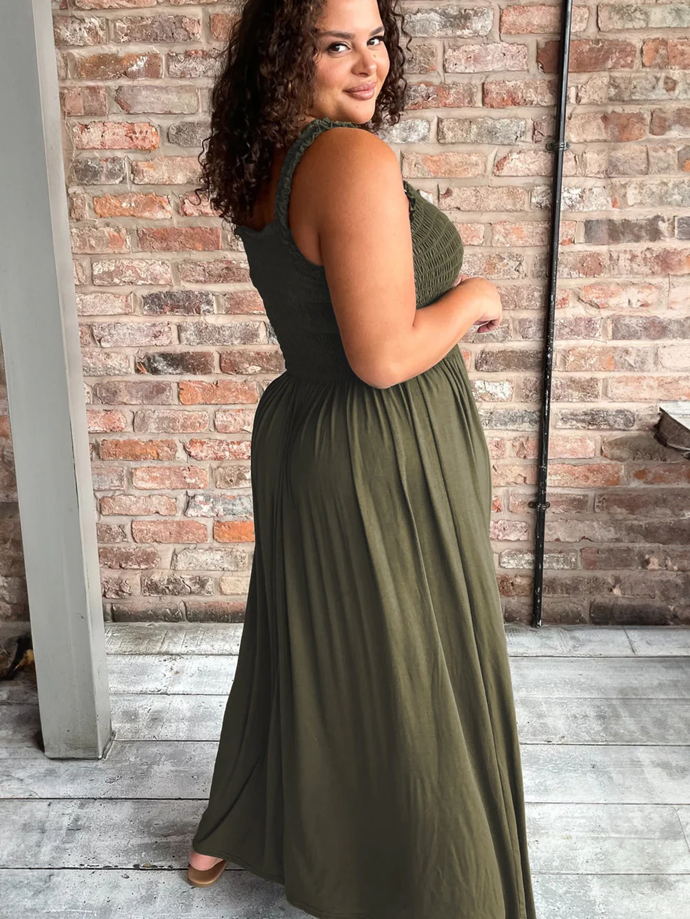 Amazon Rainforest Green Ruched Bodice Sleeveless Plus Size Full-Length Dress