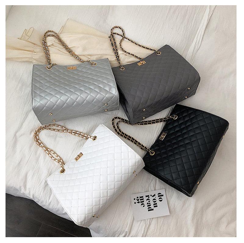 Ladies fashion shoulder bag diamond lattice pattern stylish beautiful bag