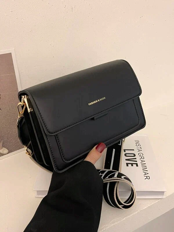 Ladies graphic flap messenger bag