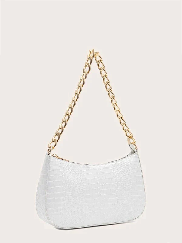 Ladies shoulder bag w-thick gold chain