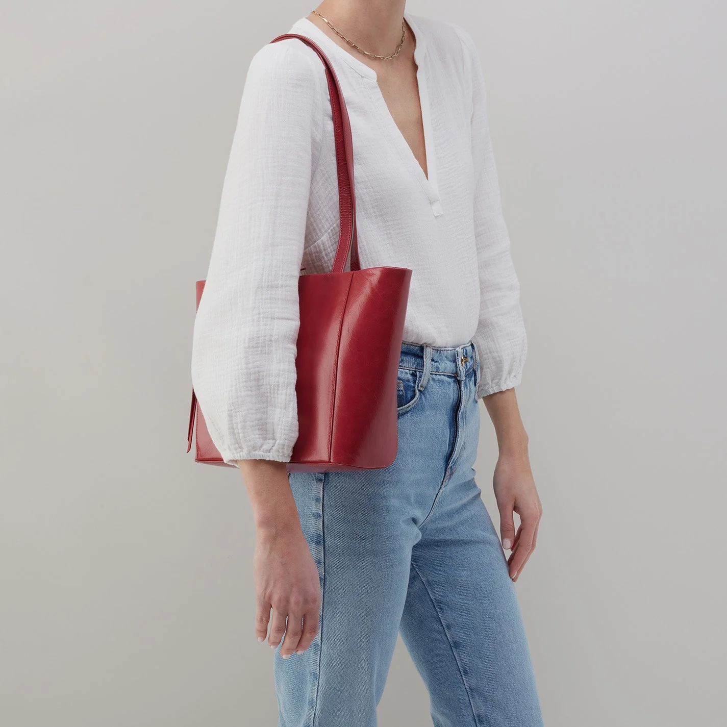 Haven Tote in Polished Leather - Cranberry Black