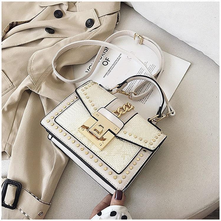 Ladies crossbody messenger bag with chunky chain detail