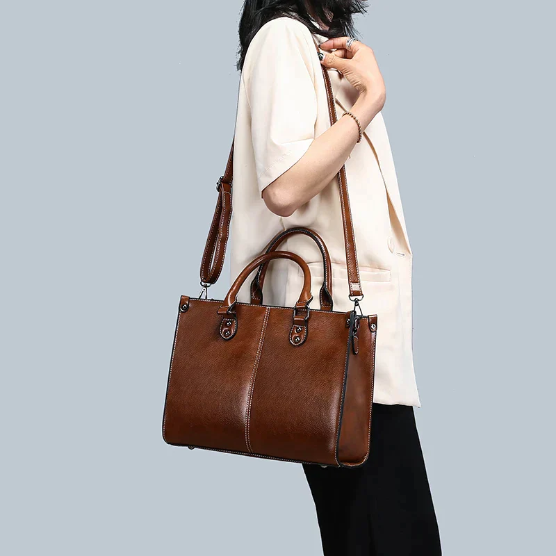 Women's Luxury High Quality Tote Handbag - Smooth Feel
