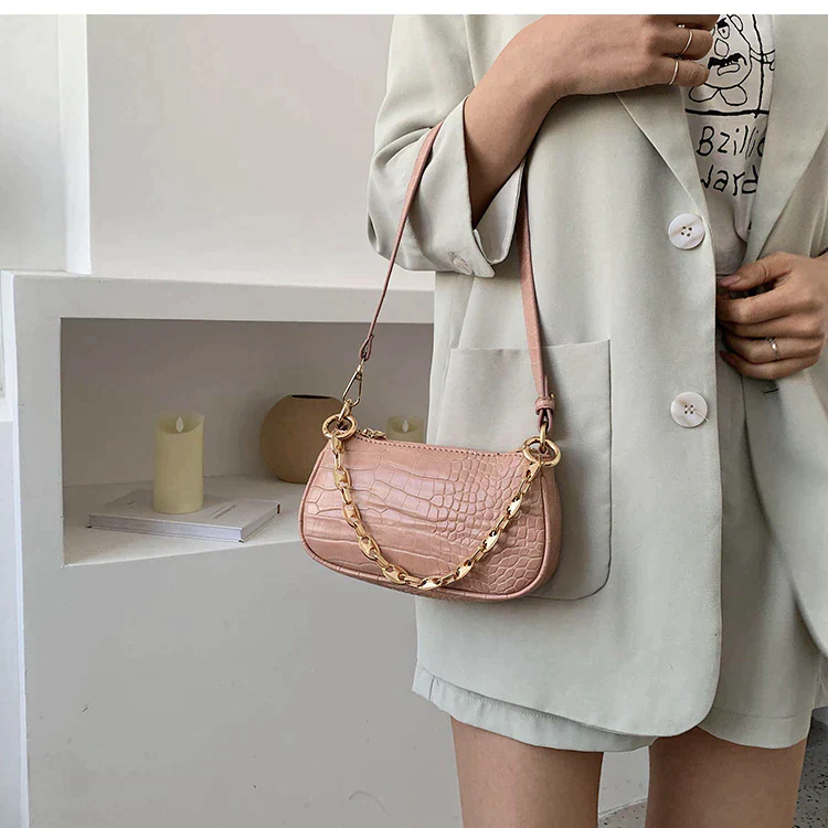 Ladies baguette shoulder bag