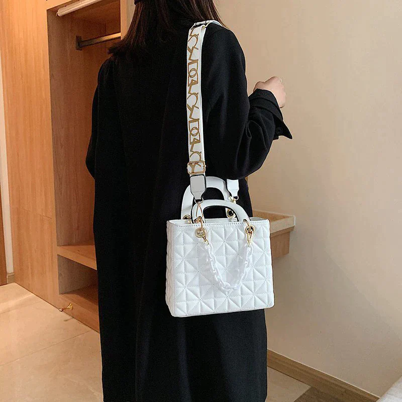 Ladies fashion tote bag with chain detail & matt finish small