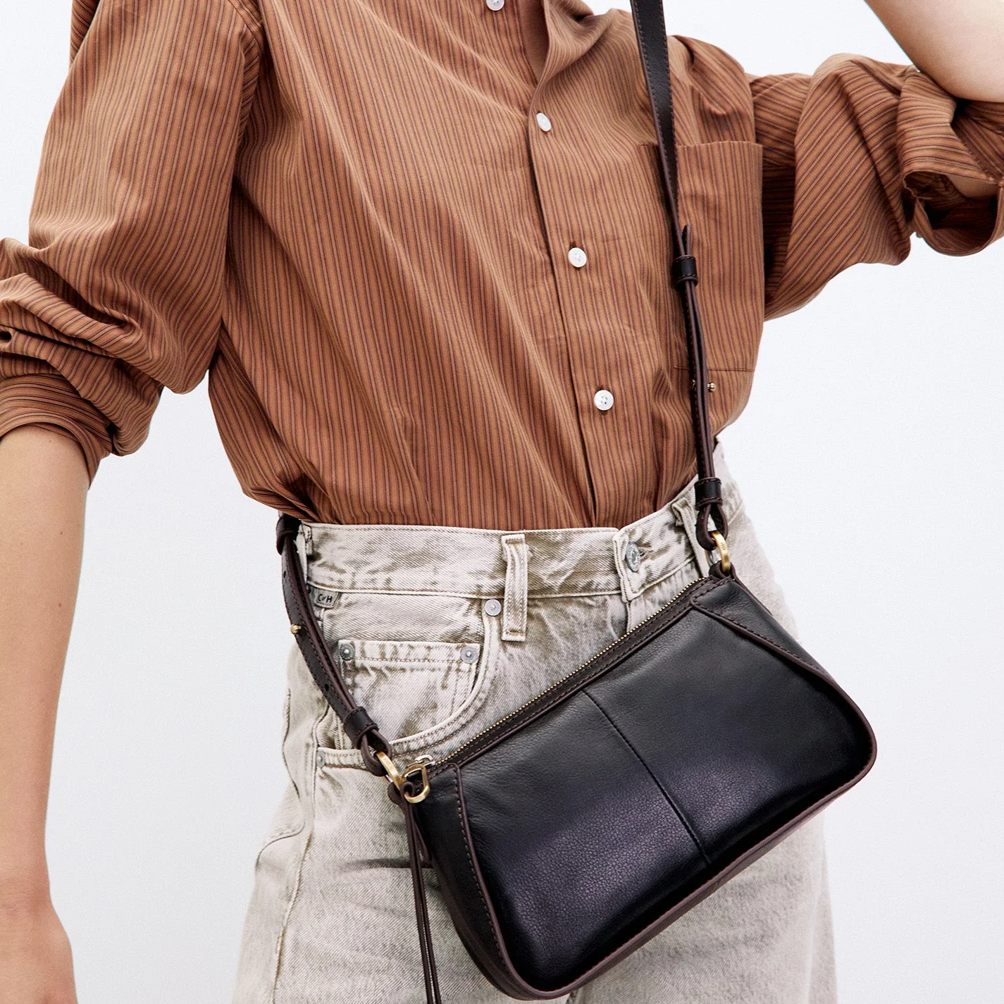 Bellamy Small Crossbody in Artisan Leather
