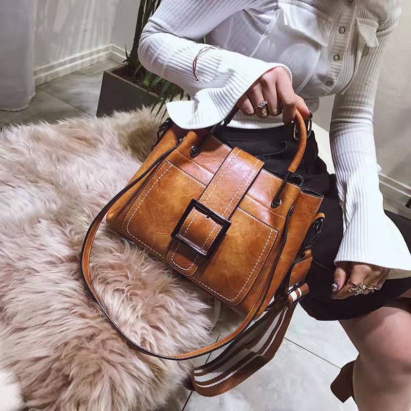 Ladies bucket handbag soft PU leather versatile and fashionable