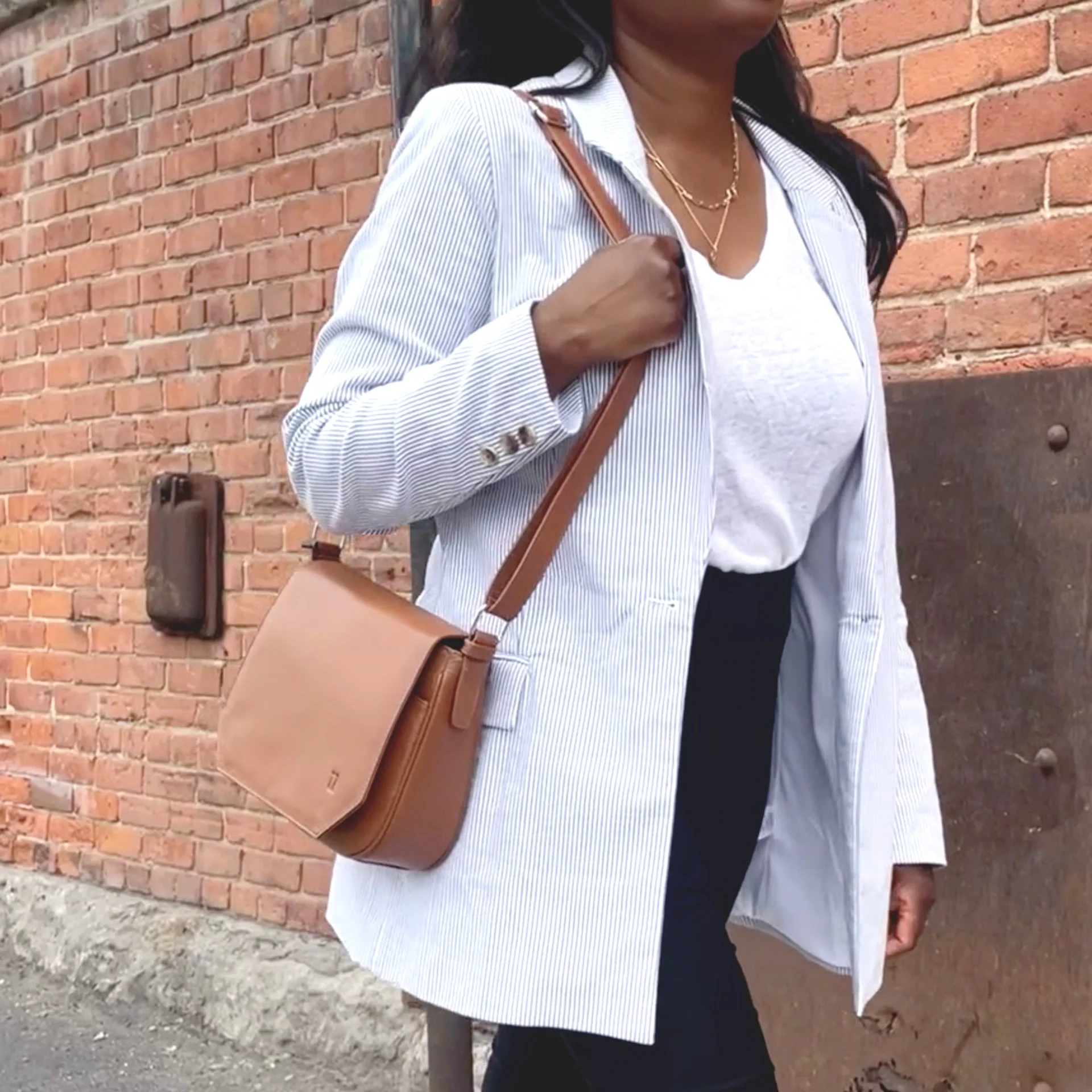 Leather Saddle Flap RFID Crossbody