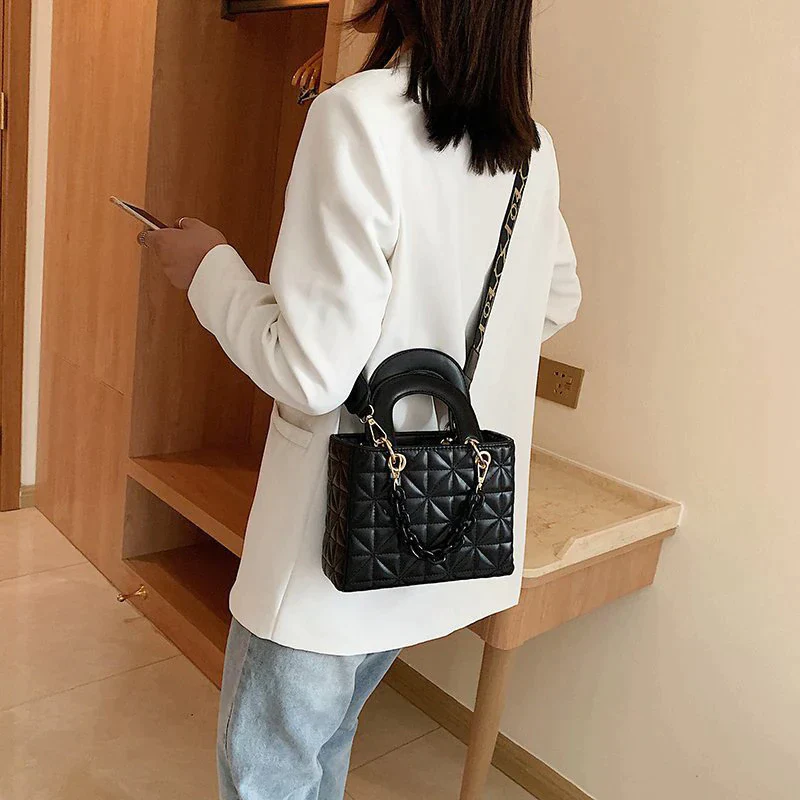 Ladies fashion tote bag with chain detail & matt finish small