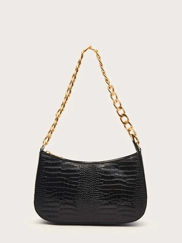 Ladies shoulder bag w-thick gold chain