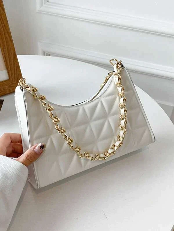 Ladies shoulder bag with chain strap