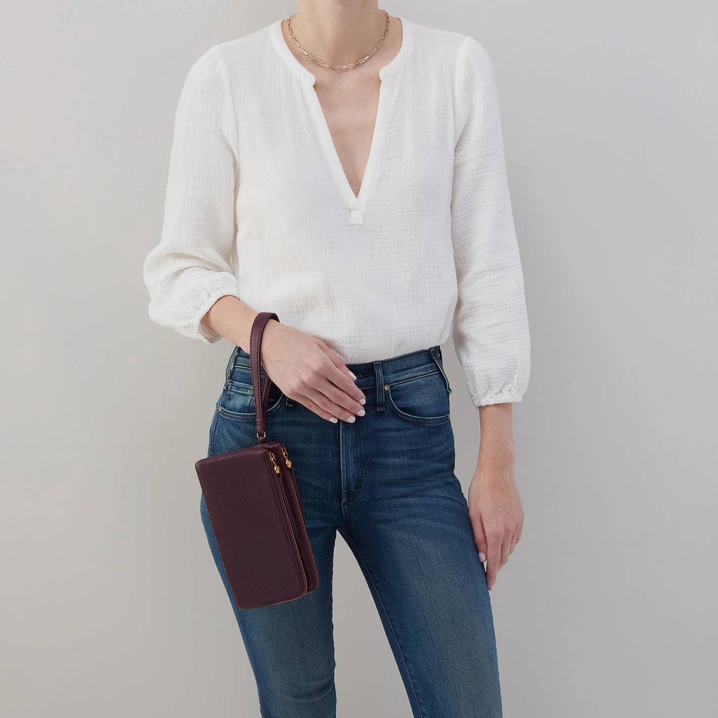 Dayton Wristlet in Pebbled Leather - Ruby Wine