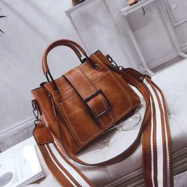 Ladies bucket handbag soft PU leather versatile and fashionable