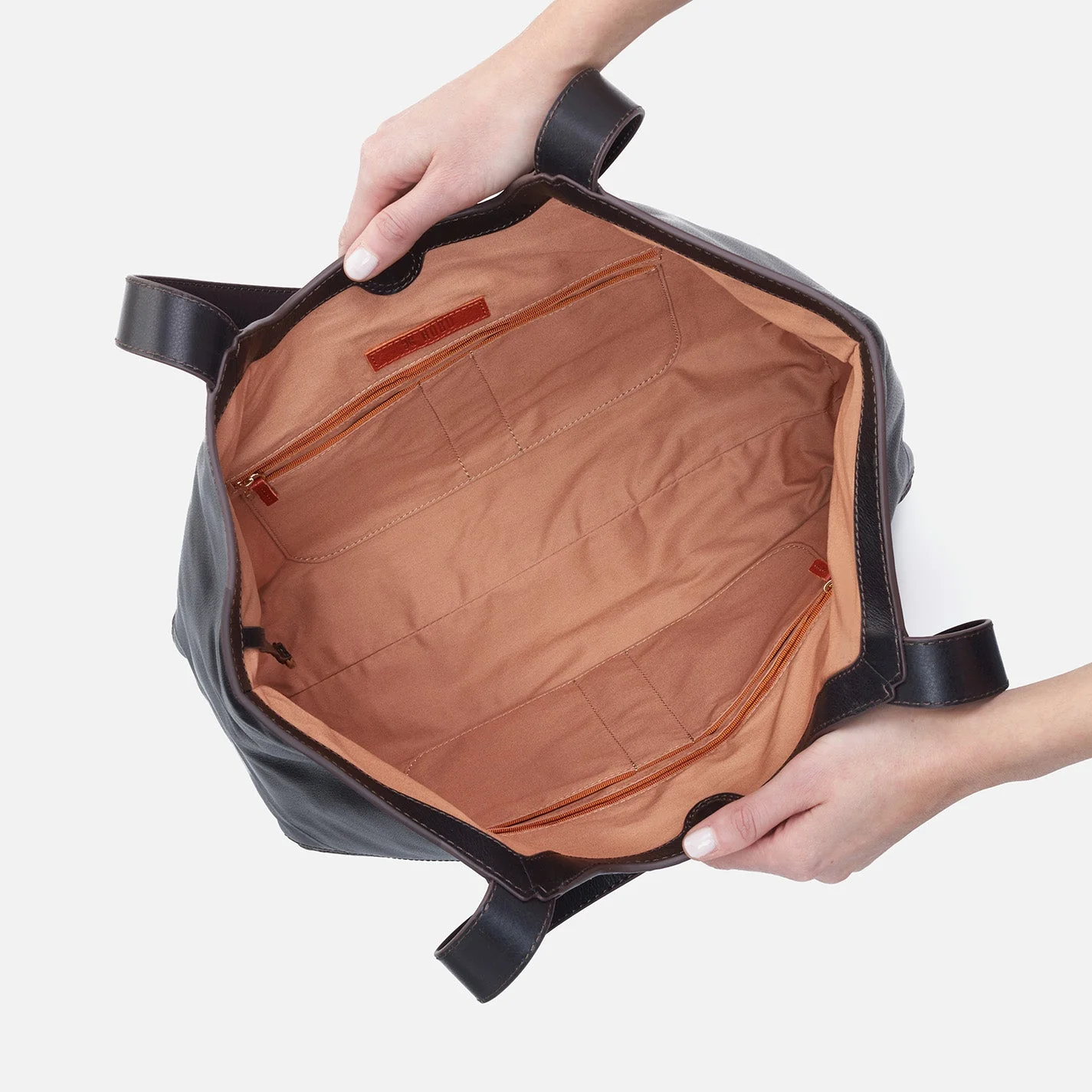 Bellamy Medium Tote in Artisan Leather