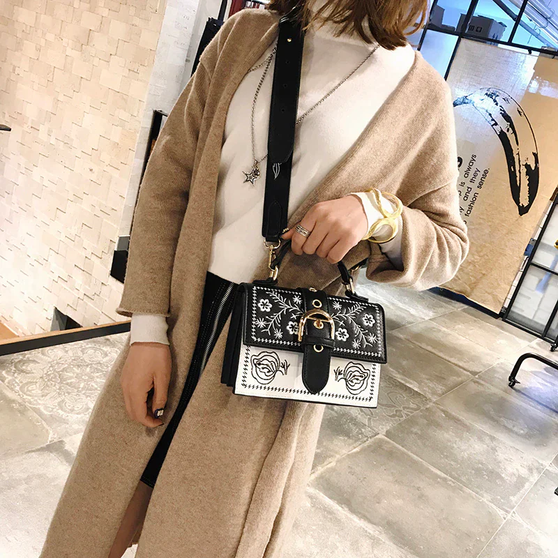 Ladies shoulder and crossbody bag vintage embroidered flower detail beautiful bag