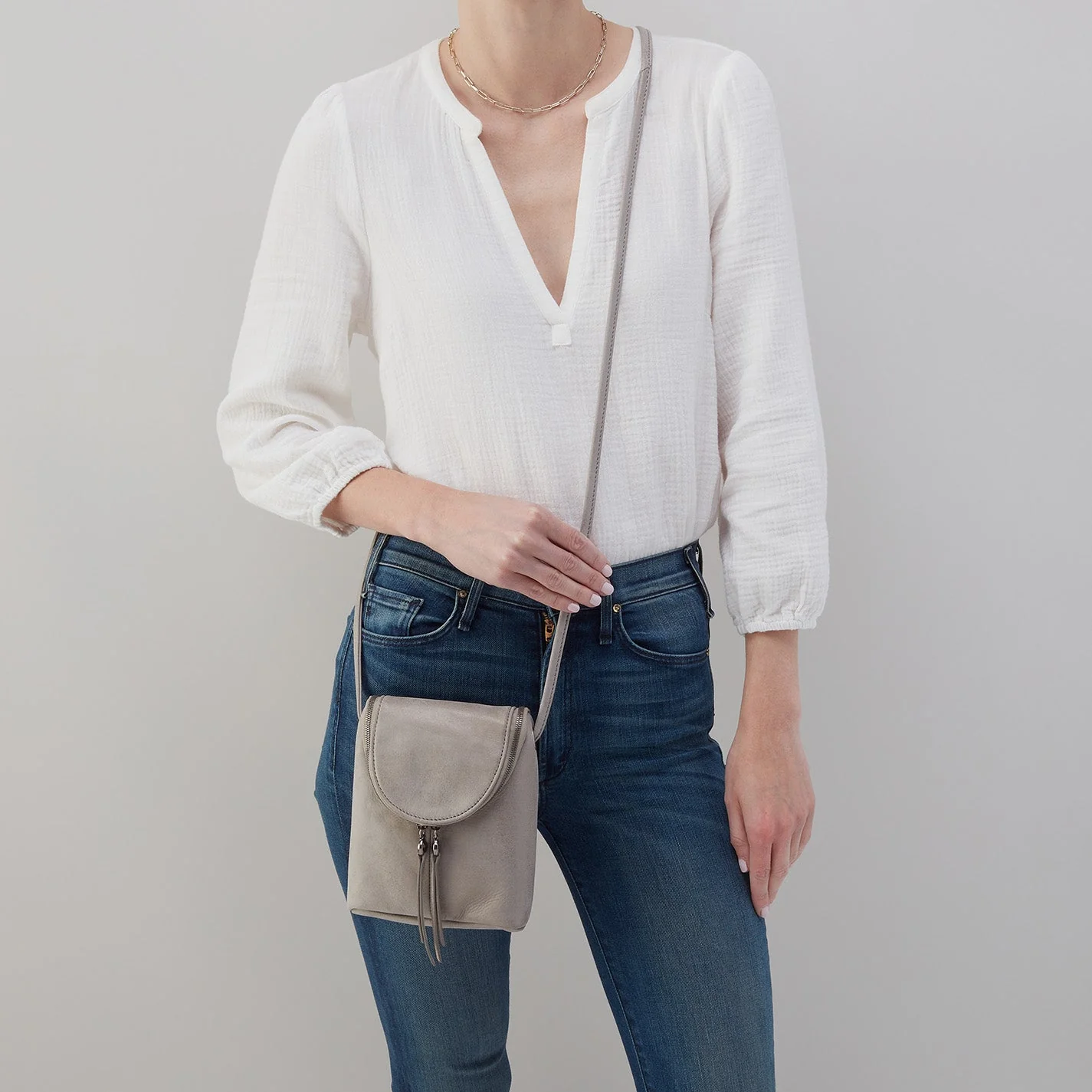 Fern Crossbody in Metallic Leather - Granite Grey Gold Leaf