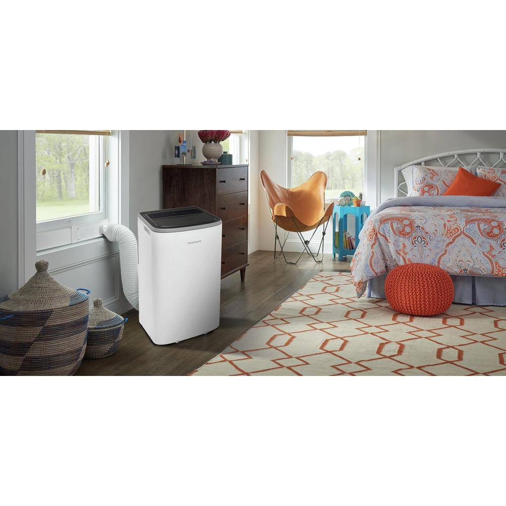 Frigidaire FHPH142AC1 14.000 BTU Heat/Cool Portable Room Air Conditioner with Dehumidifier in White