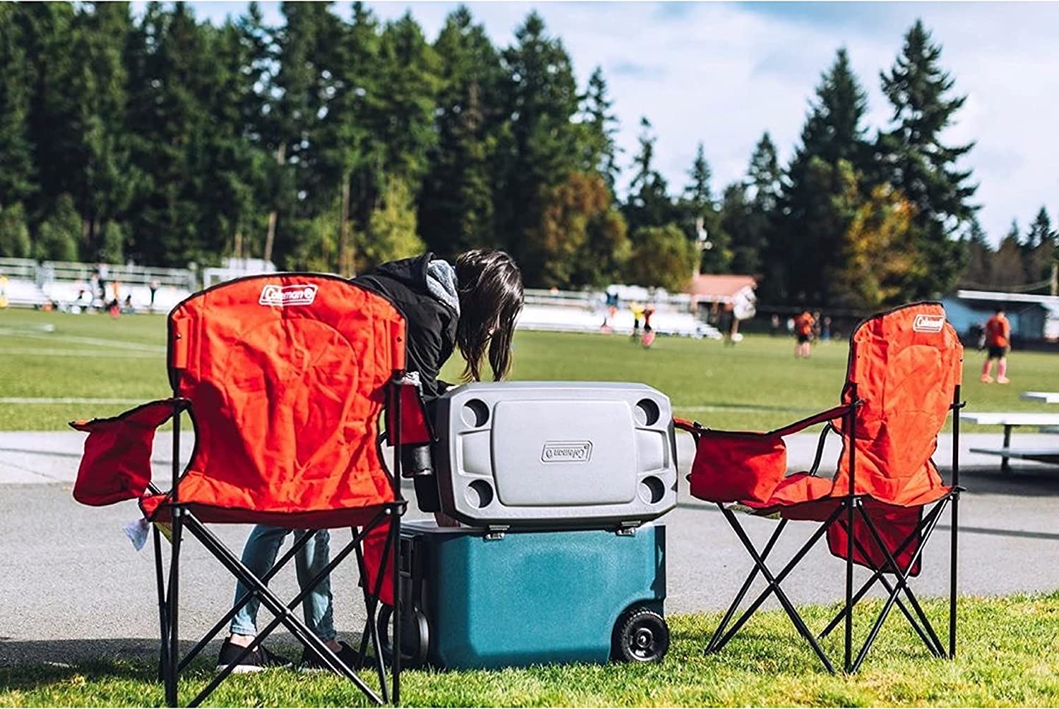 Coleman Camping Chair with Built-in 4 Can Cooler. Red