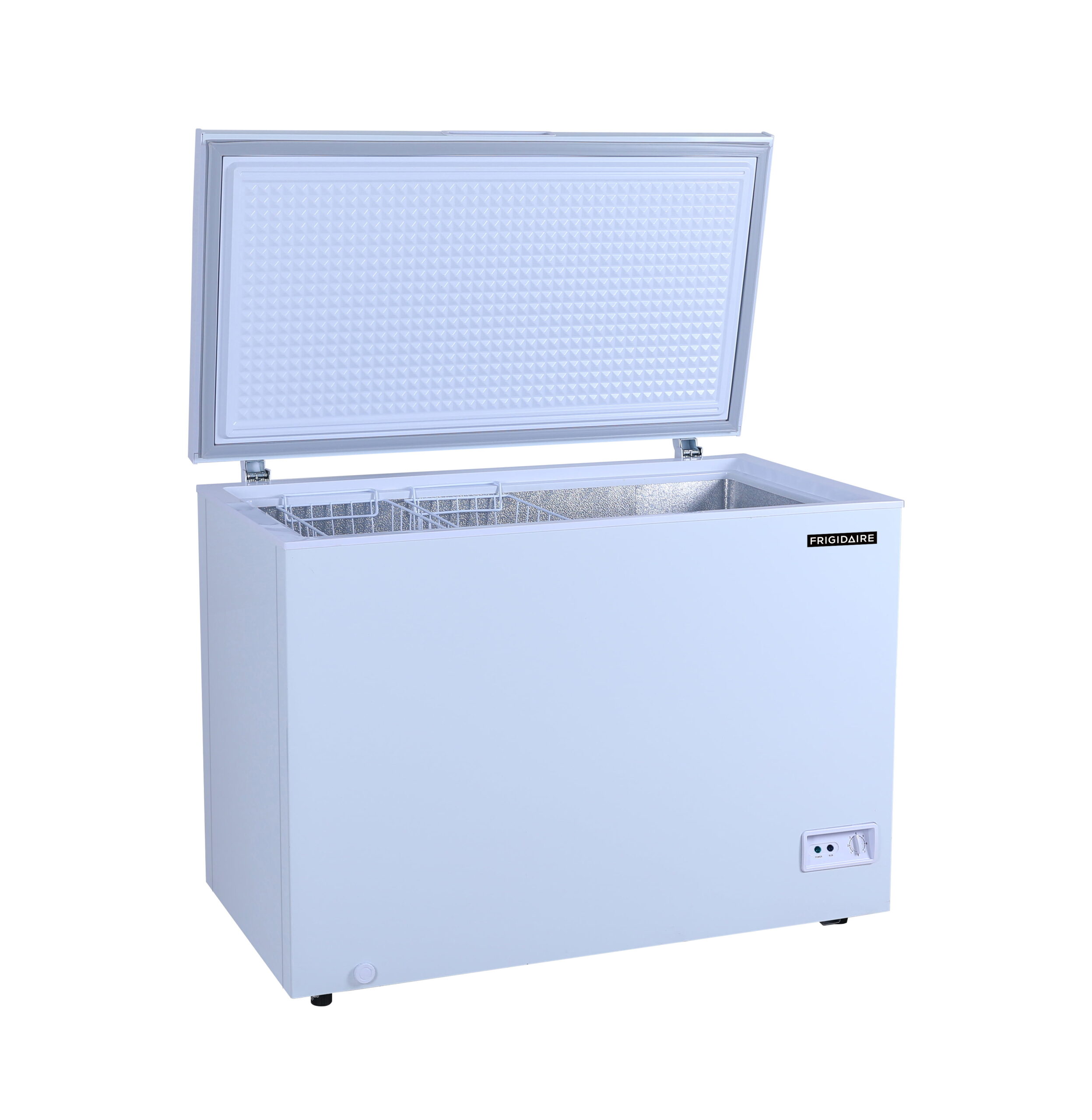 Frigidaire 10.3 Cu. ft. Chest Freezer. EFRF1003. White