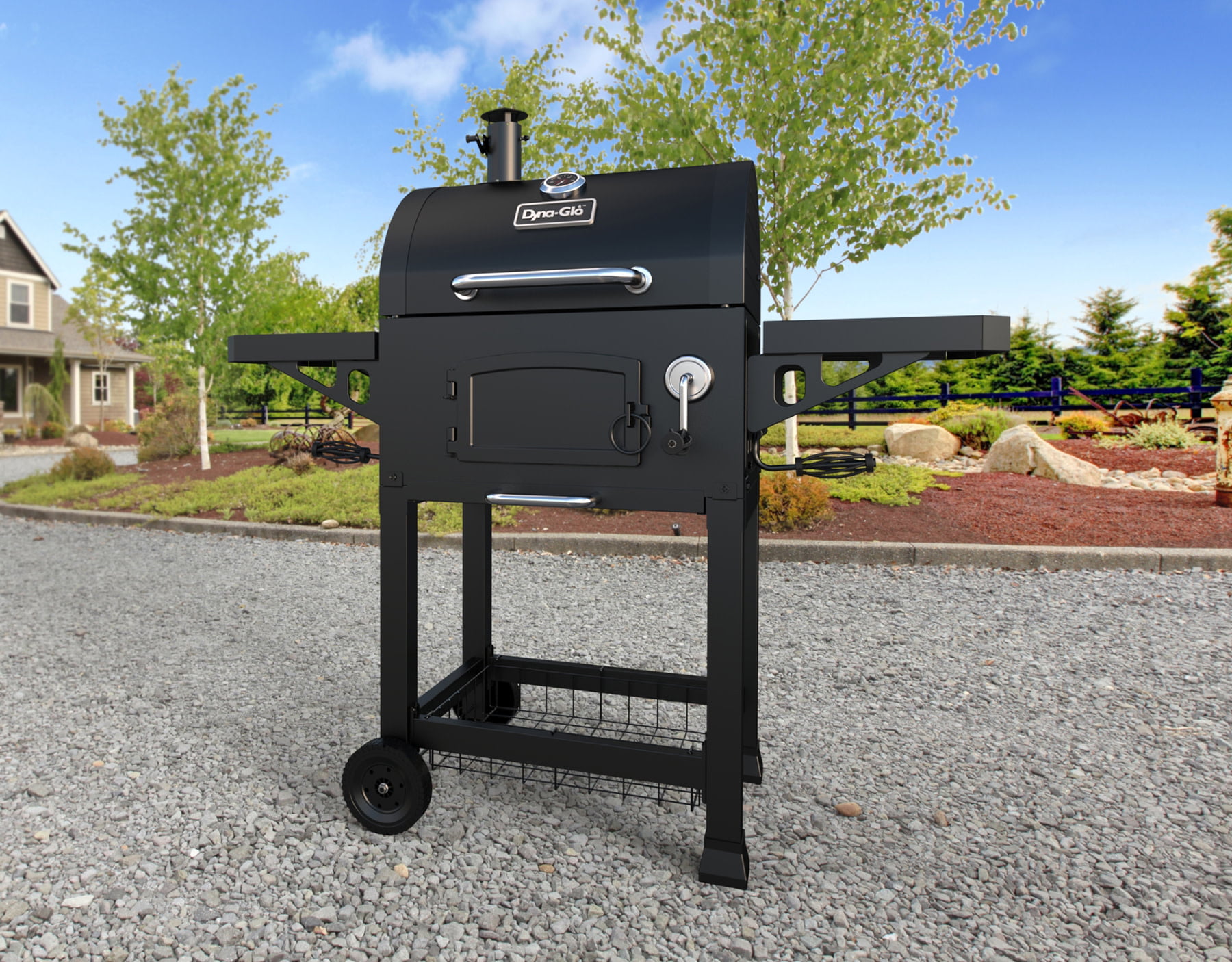 Dyna-Glo DGN405DNC-D Heavy-Duty Compact Charcoal Grill