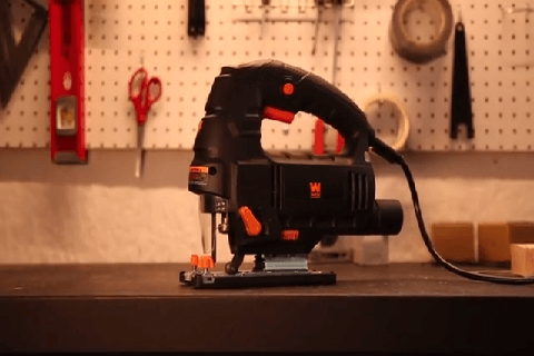 WEN 6.6-Amp Variable Speed Orbital Jig Saw with Laser and LED Light. 33606