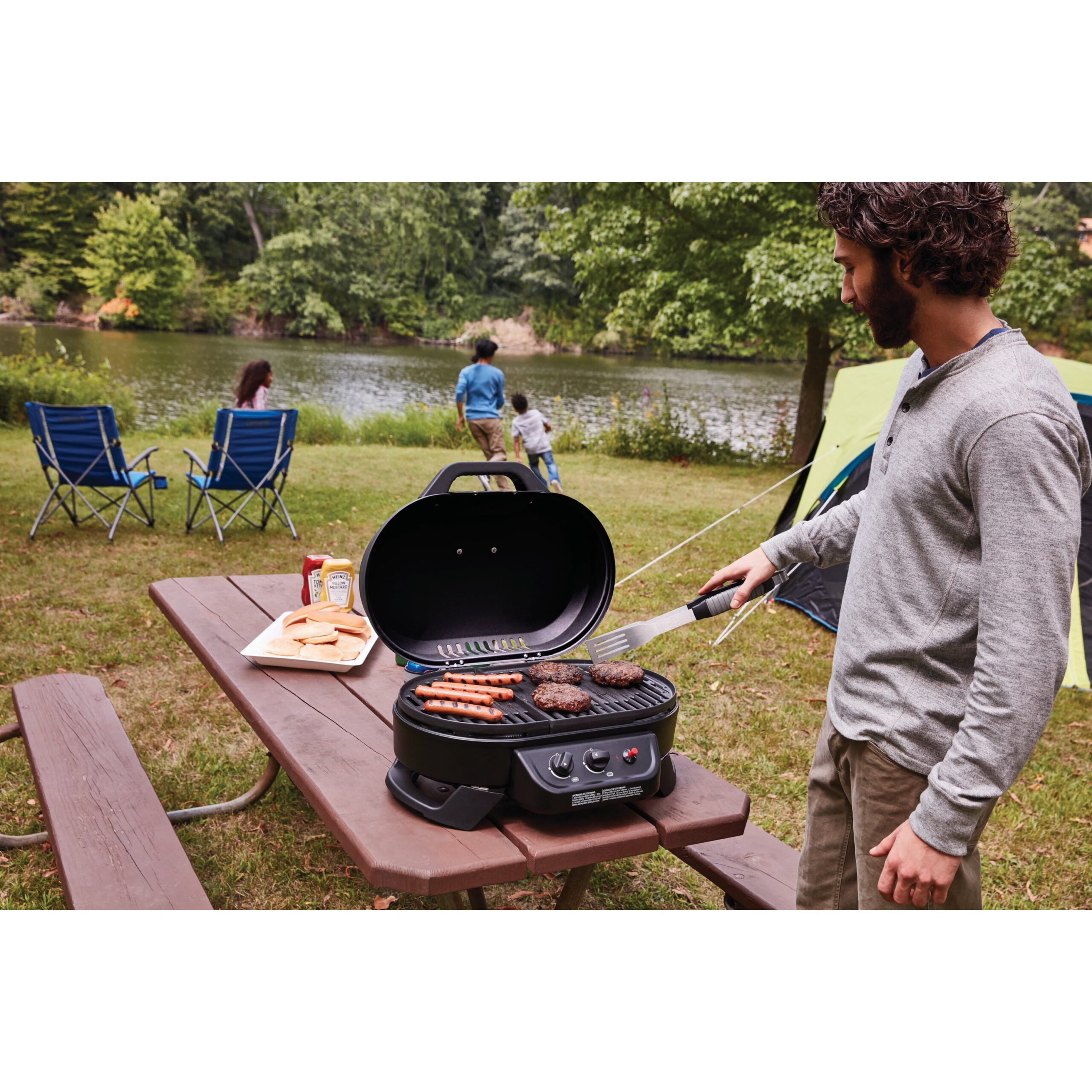Coleman Roadtrip 225 Tabletop Propane Gas Grill. Black