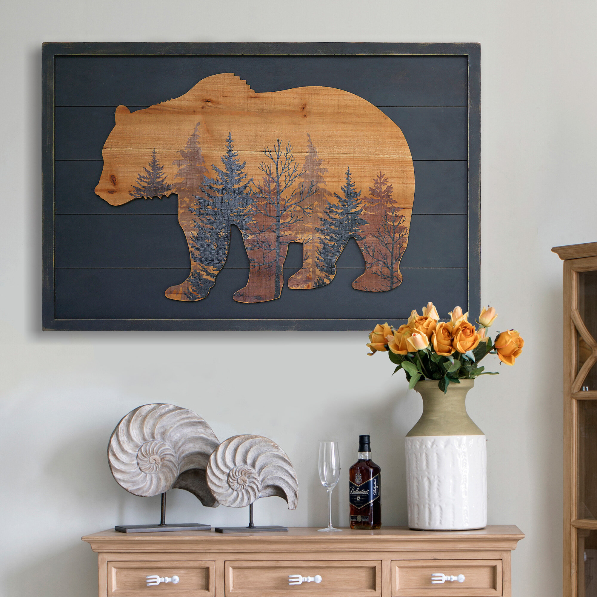 Rustic Grizzly Bear Wall Décor