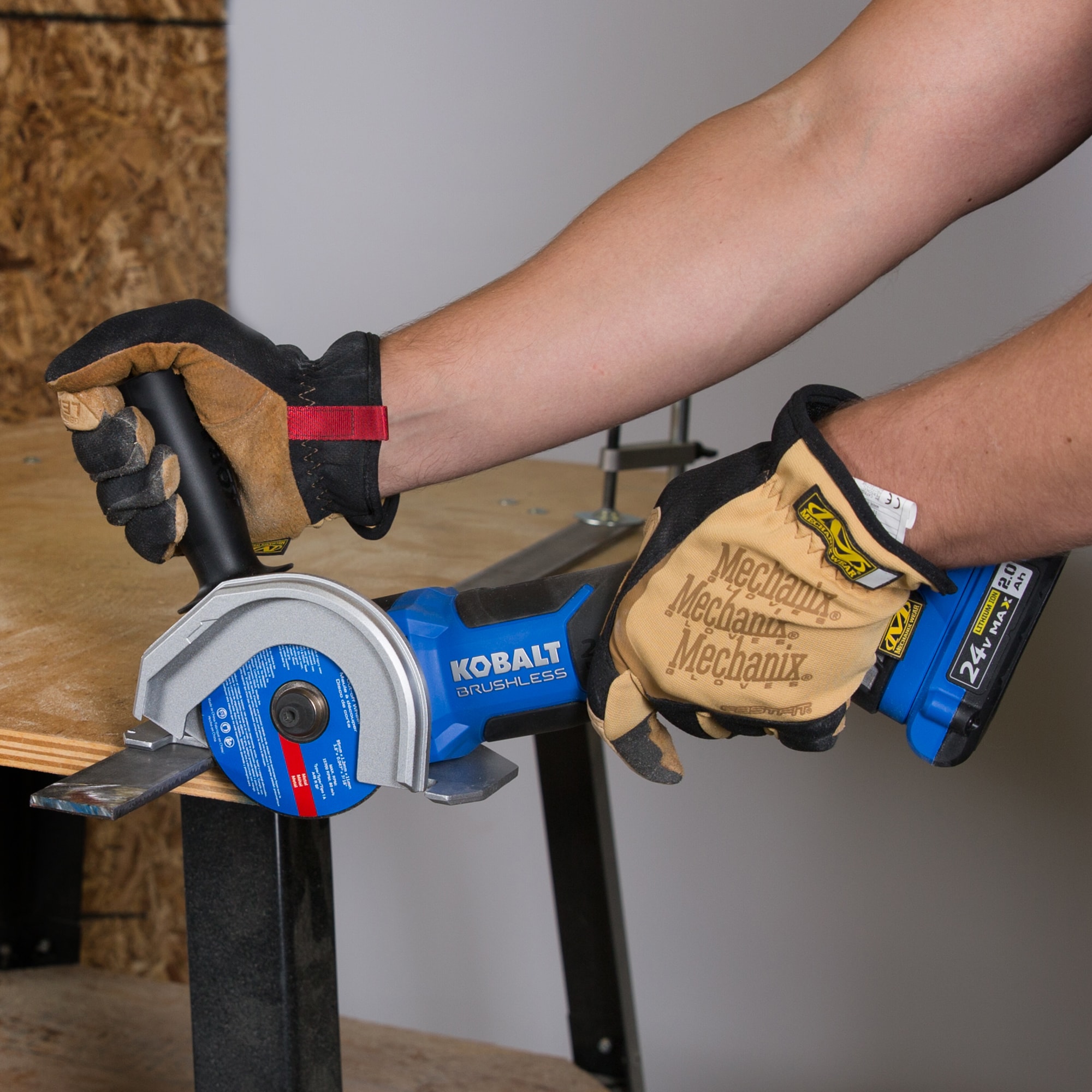 Kobalt 24-volt Max 4-in Brushless Cordless Circular Saw (Bare Tool)