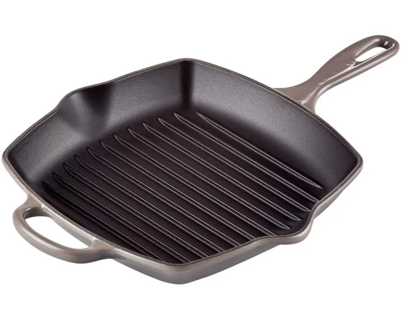 Le Creuset LS2021-267F Enameled Cast Iron Signature Square Skillet Grill. 10.25″. Oyster
