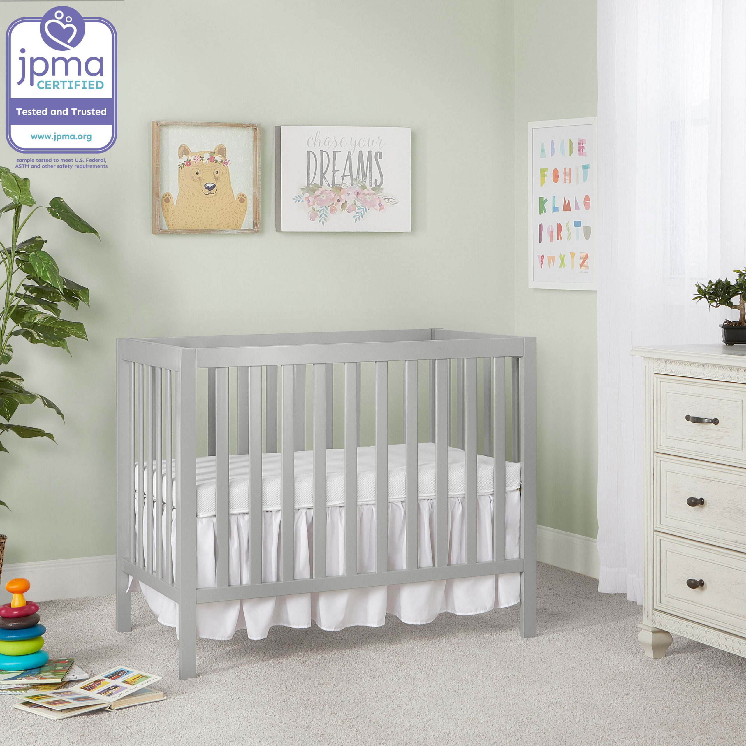 Dream On Me Edgewood 4-In-1 Convertible Mini Crib In Cool Grey