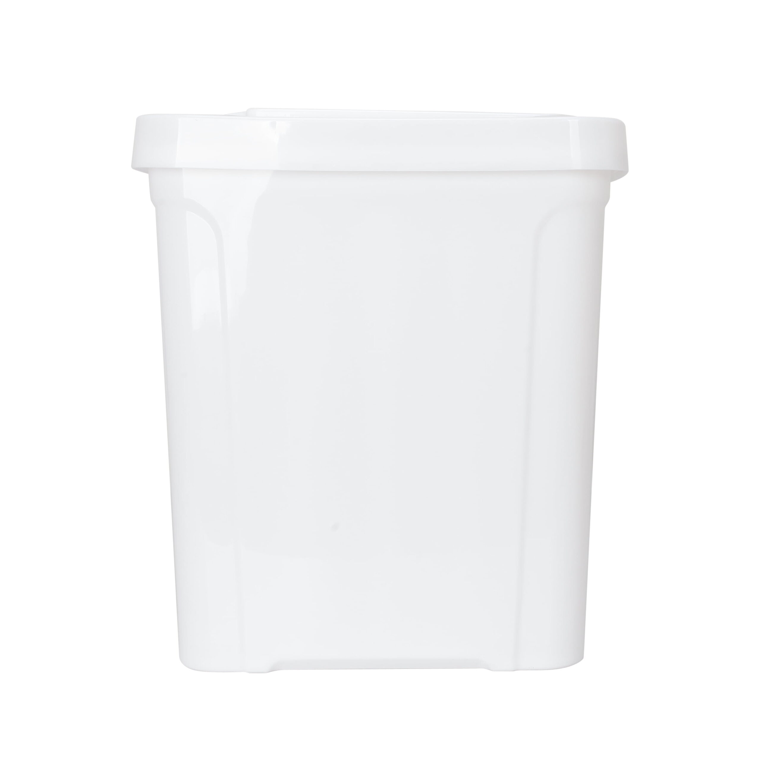 Mainstays 7.6 gal Plastic Kitchen Trash Can. White. 4 Pack