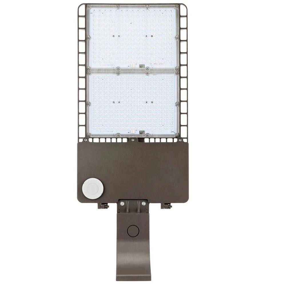 Viribright  400-Watt Equivalent Integrated LED Dark Bronze Weather Resistant Area Light. Square Mount Included. 20.800 Lumens. 5000K