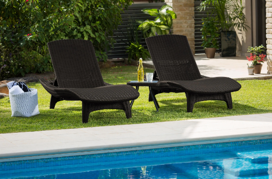 Keter. Pacific Whiskey Brown All-Weather Chaise Lounger with Side Table (3-Piece Set)