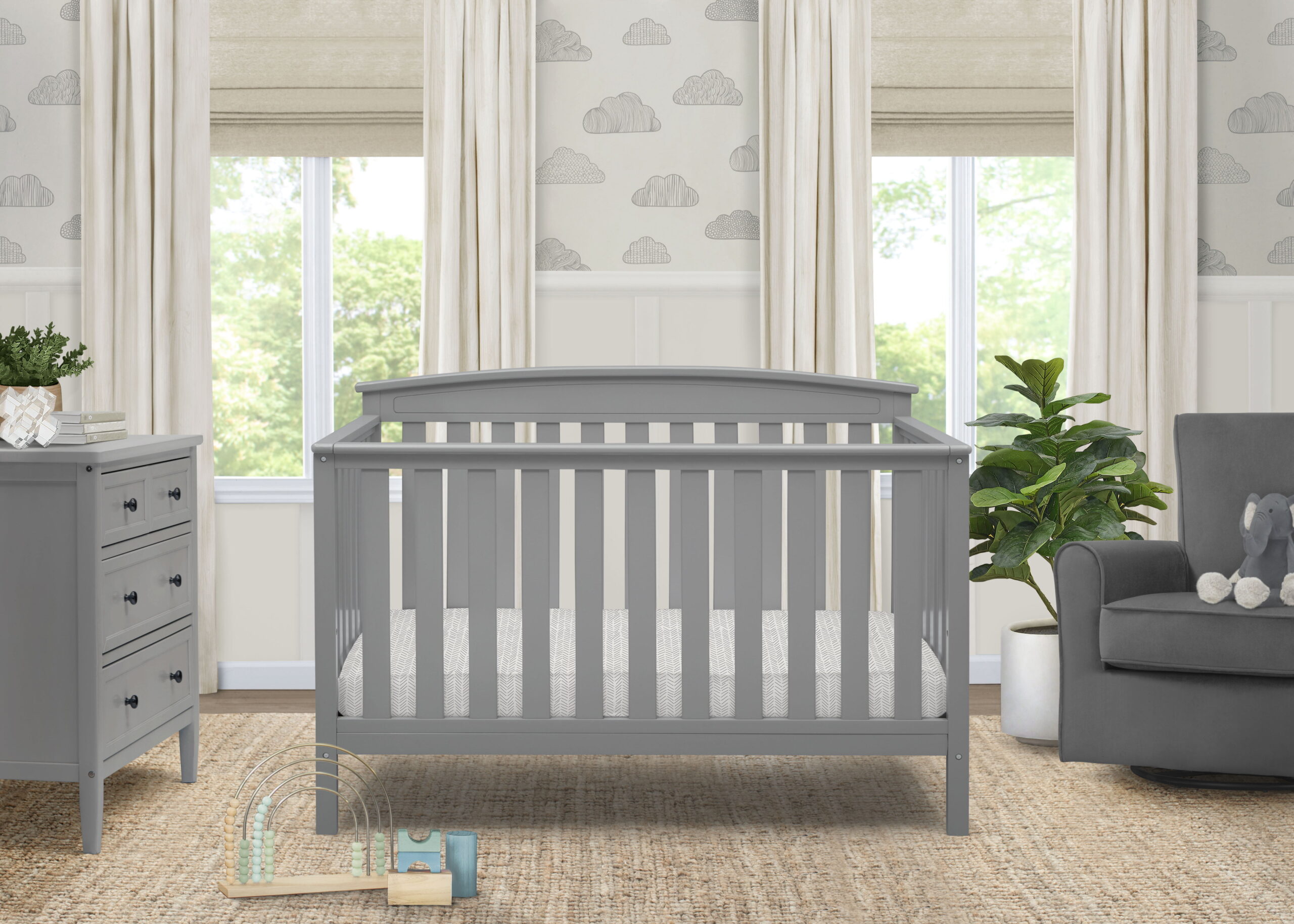 Delta Children Gateway 4-in-1 Convertible Baby Crib. Grey