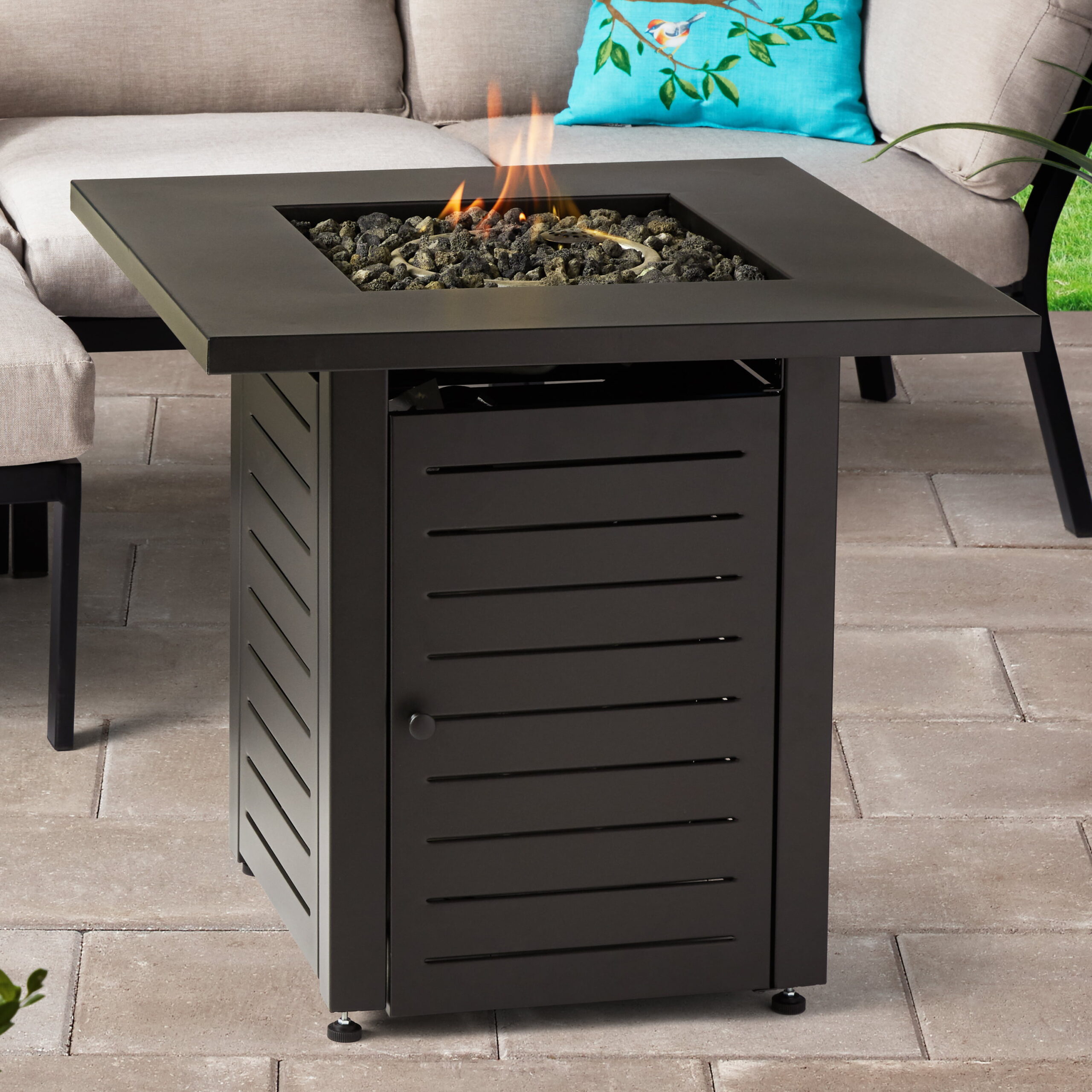 Mainstays 28″ Square 50000 BTU Propane Gas Fire Pit Table with Lava Rocks. Metal Lid and Protective Cover