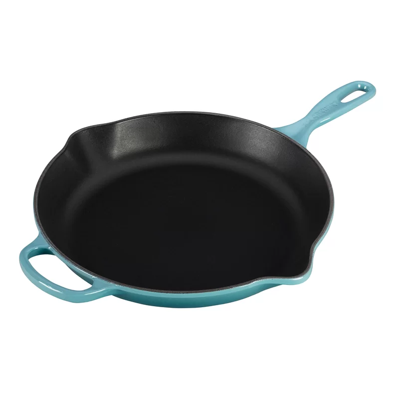 Le Creuset LS2024-2317 Enameled Cast Iron Signature Iron Handle Skillet. 9″ (1-3/8 qt.). Caribbean