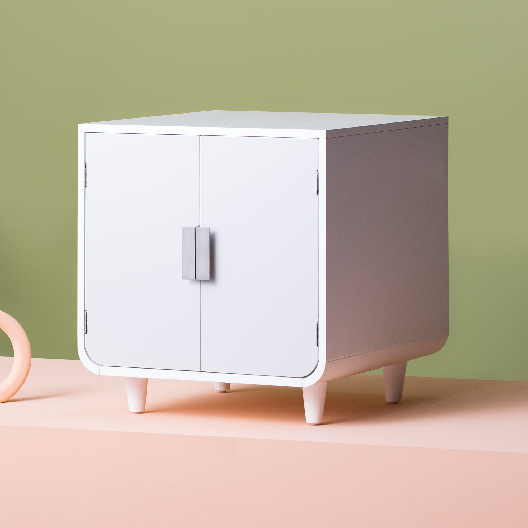 Teamson Pets Dyad Wooden Cat Litter Box. Alpine White