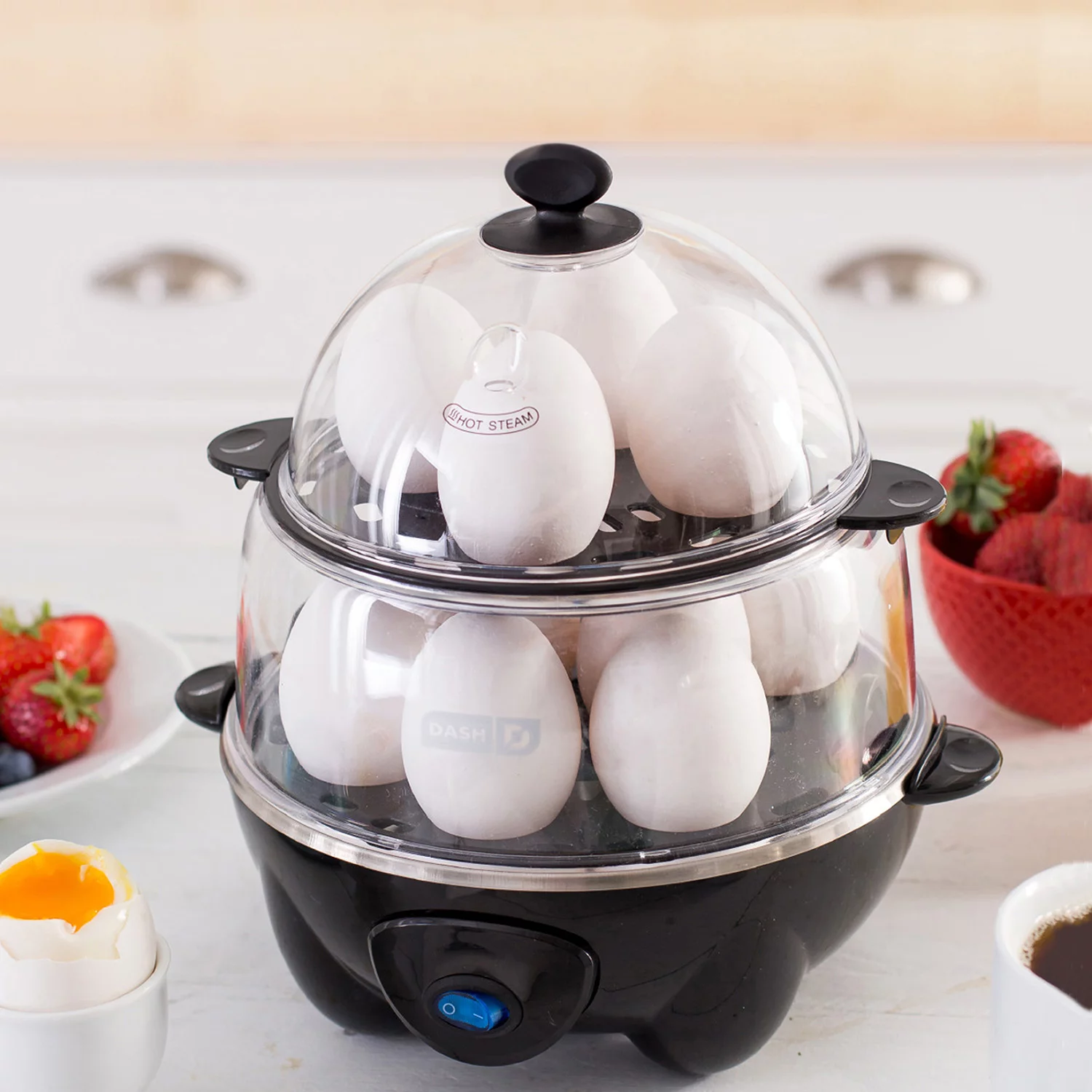 Dash Deluxe Rapid Egg Cooker. 12 Egg - Black