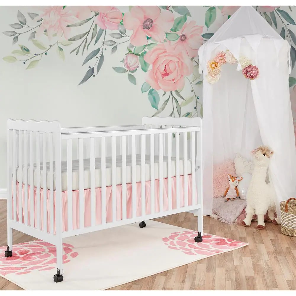 Dream On Me Carson Classic White 3-in-1 convertible Crib. Steel Grey