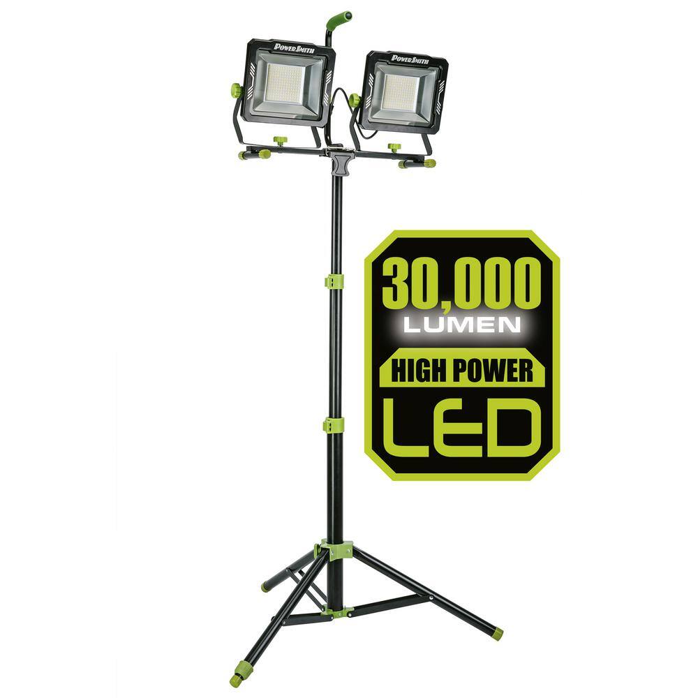 PowerSmith PWLD300T 30.000 Lumens Dual-Head LED Work Light with Tripod
