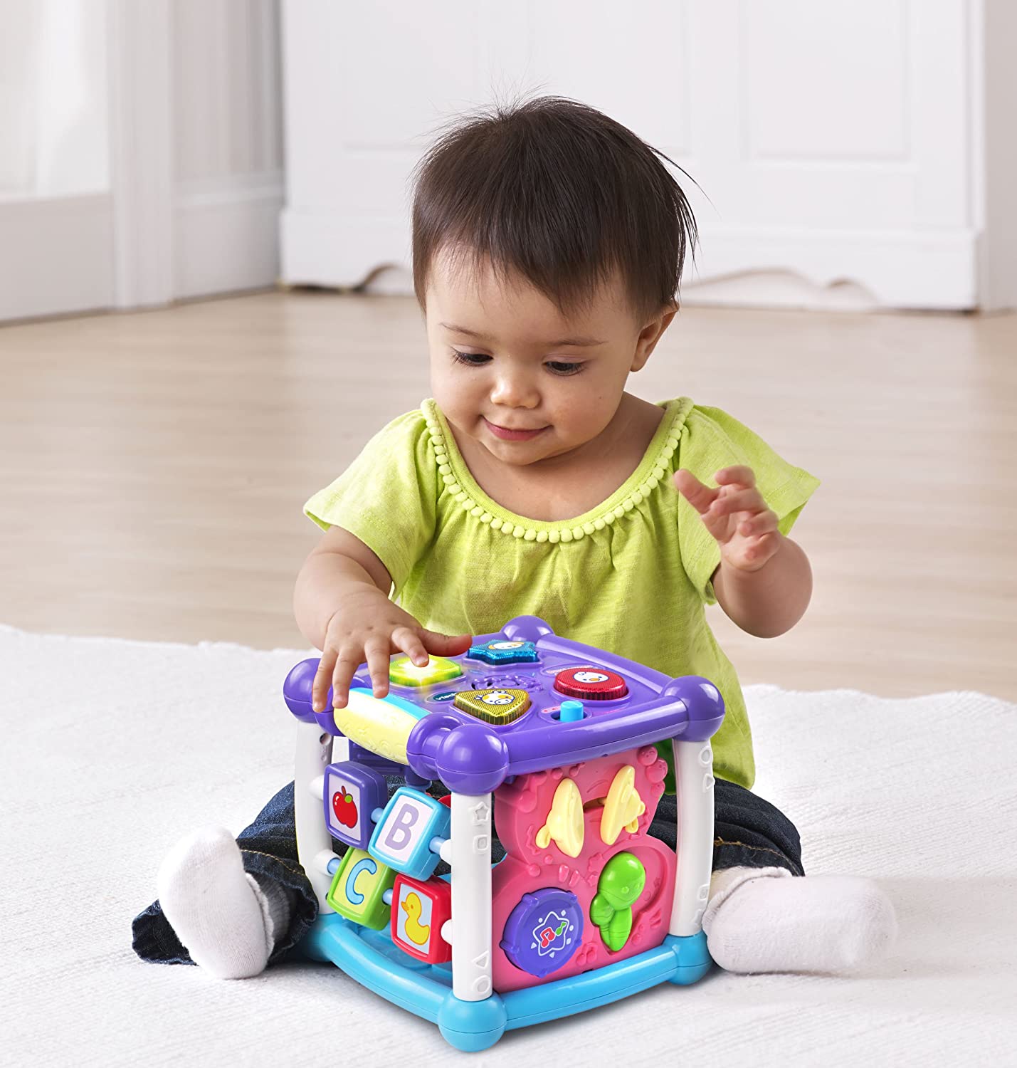 VTech Busy Learners Activity Cube. Purple